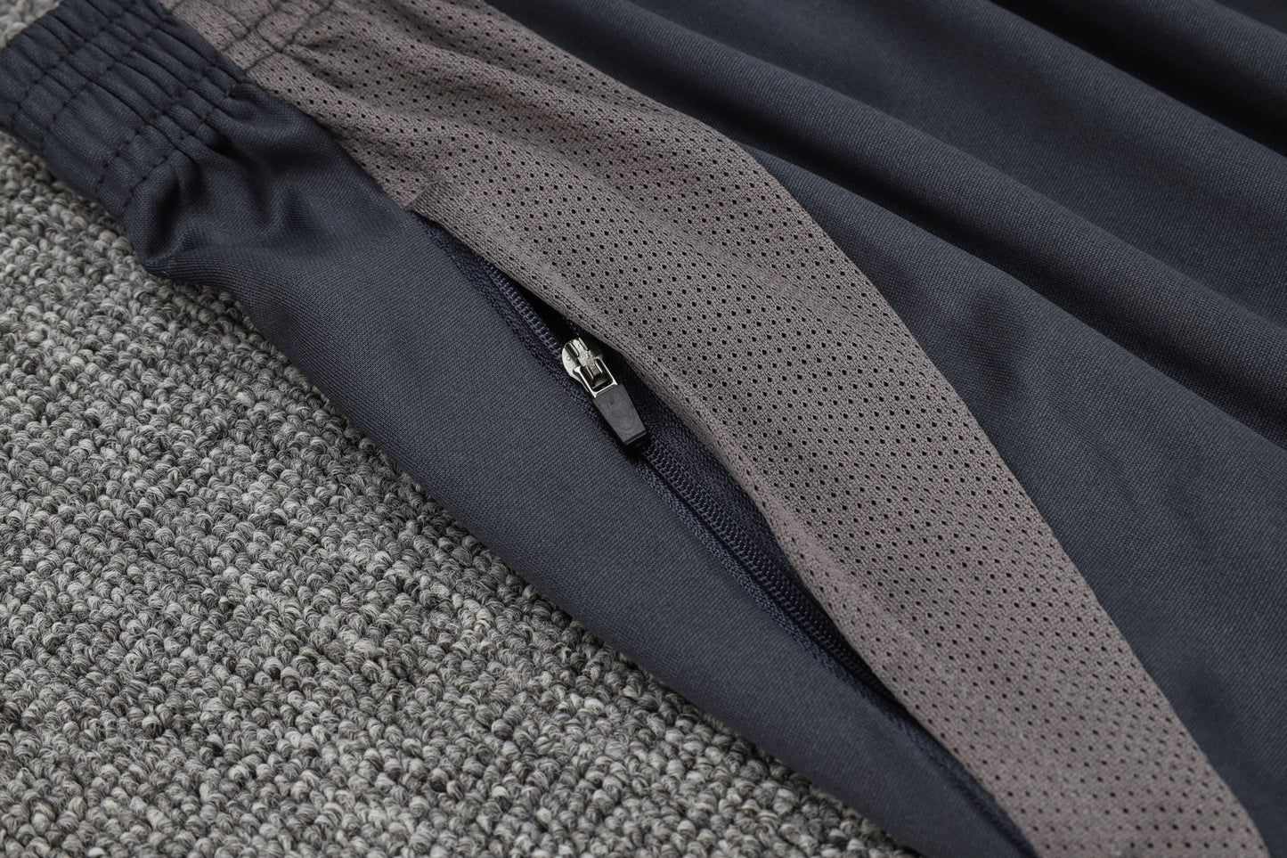 Real Madrid Training Kit - Beige/Black/Grey