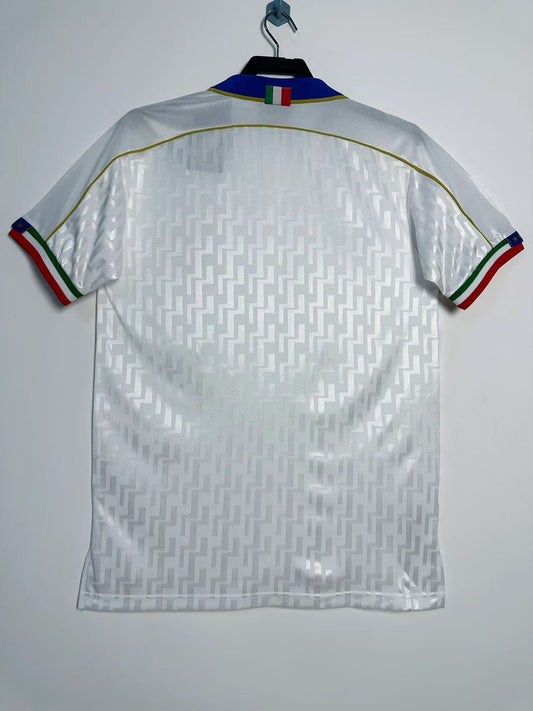 Italy 1995 Away