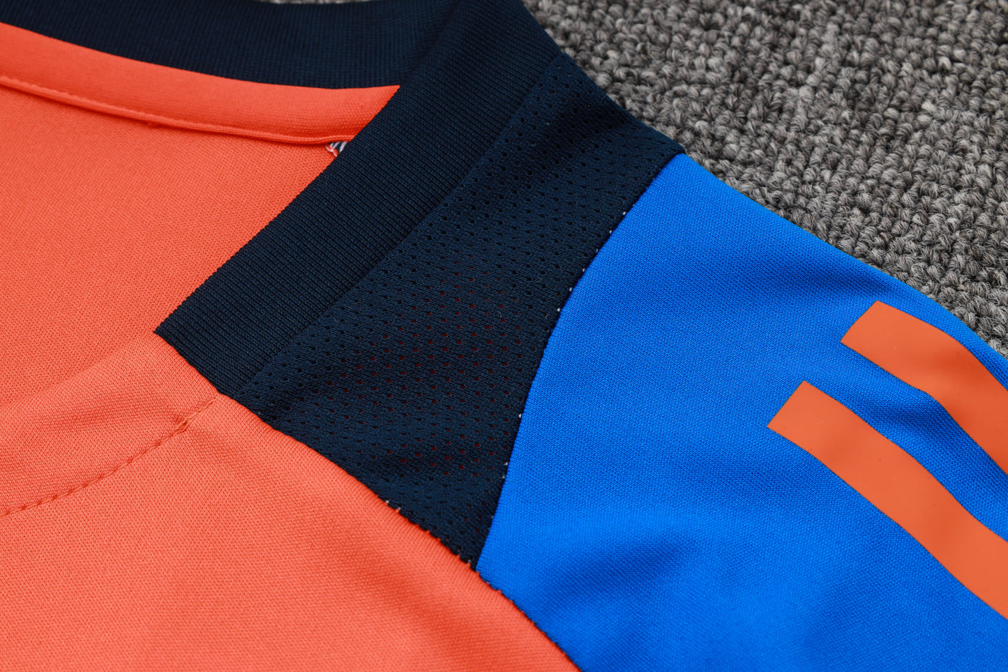 Juventus Training Kit - Orange/Blue/Navy