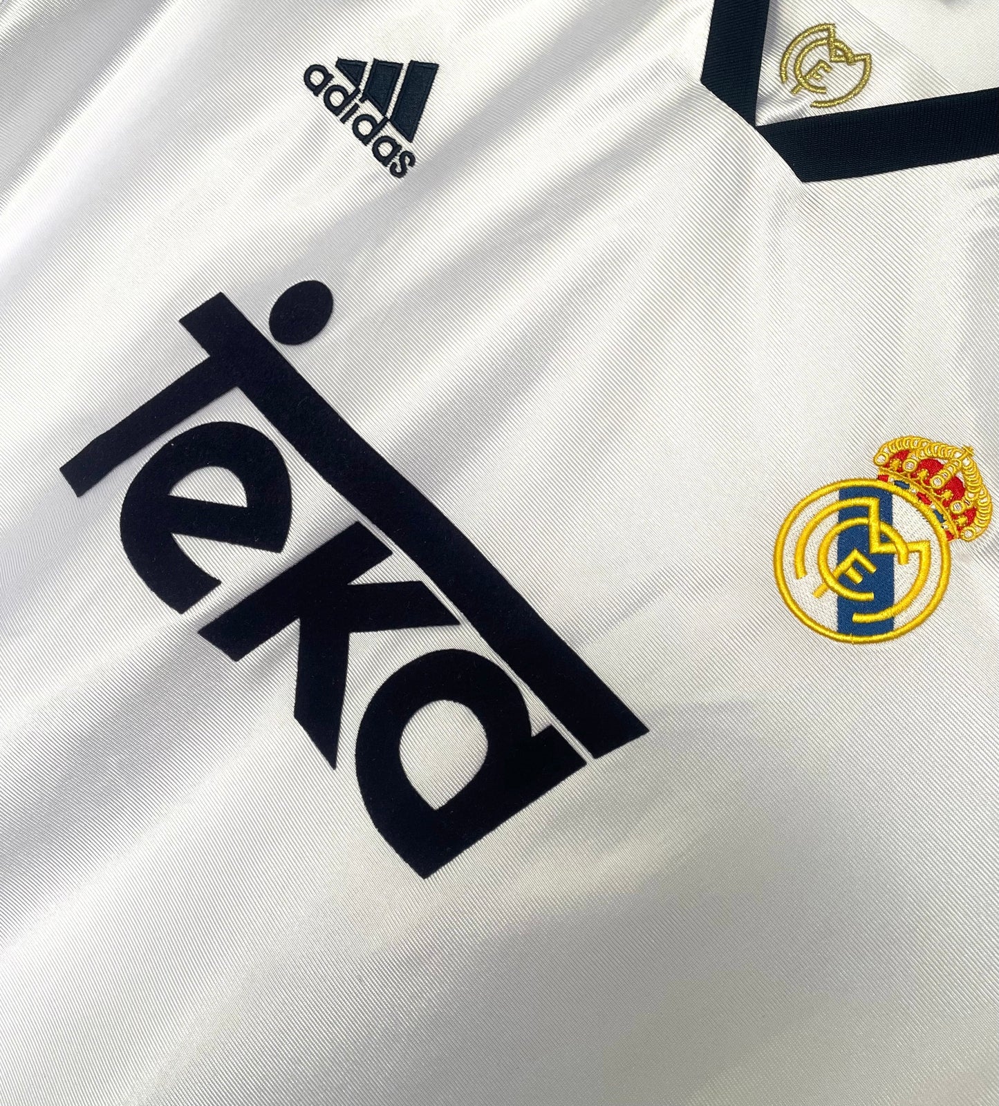 Real Madrid 1999/00 Home