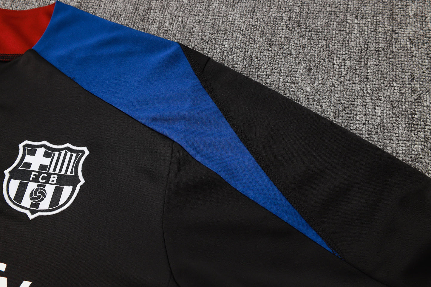 Barcelona 1/4 Zip Tracksuit Set Black/Red/Blue