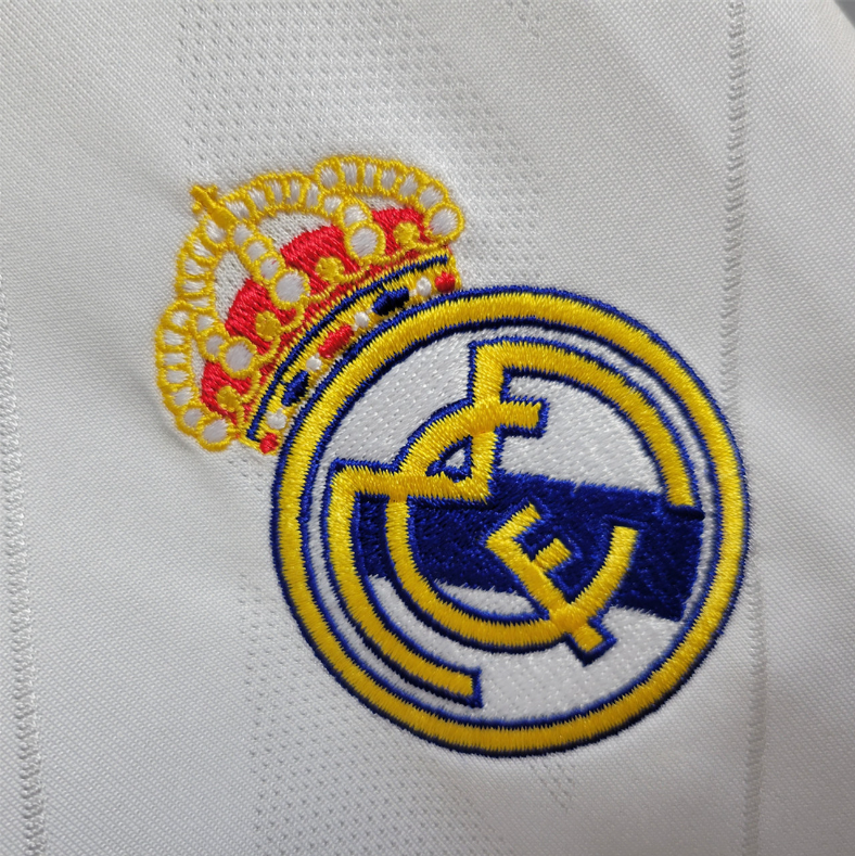 Real Madrid 2017/18 Home