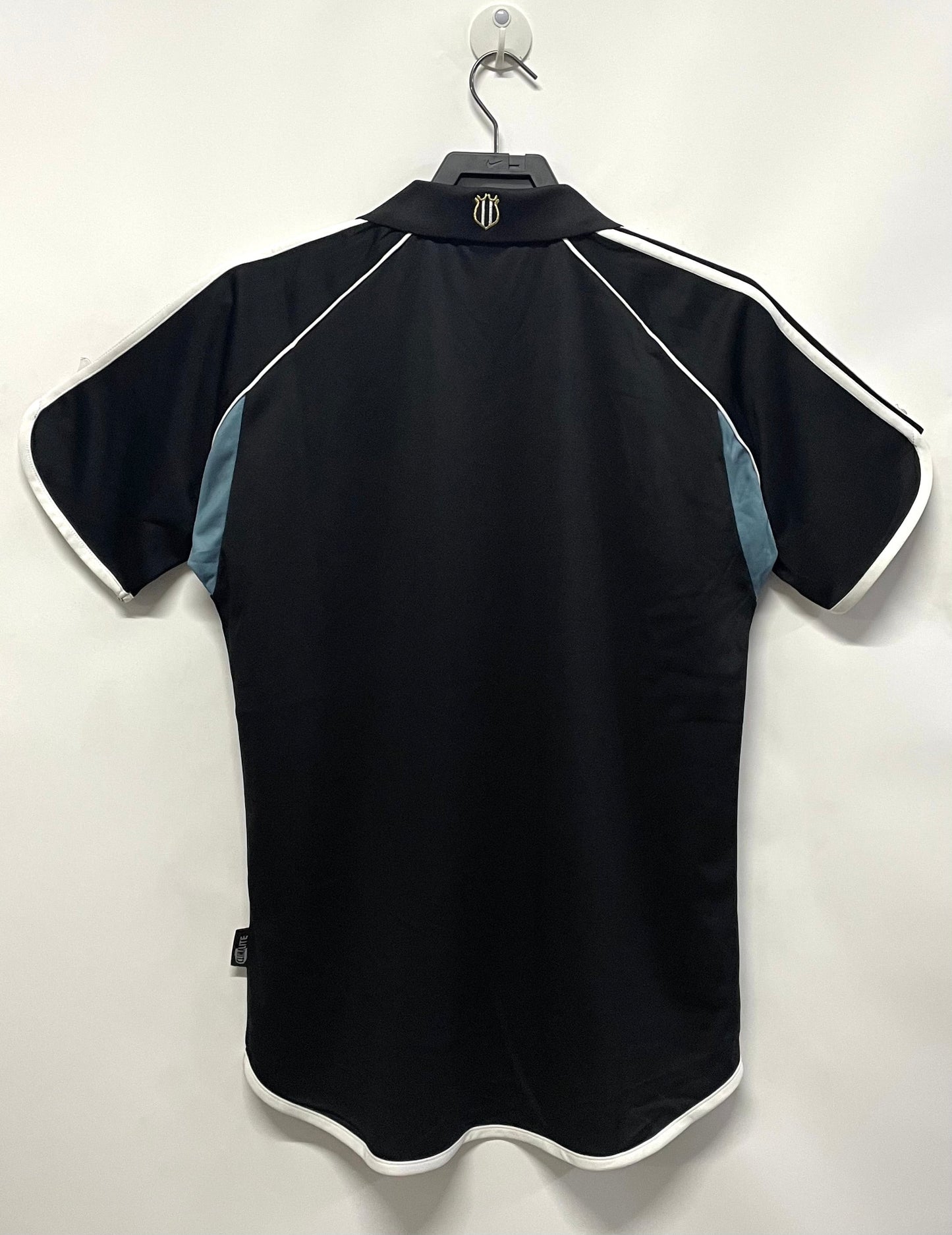 Newcastle United 2000/01 Away