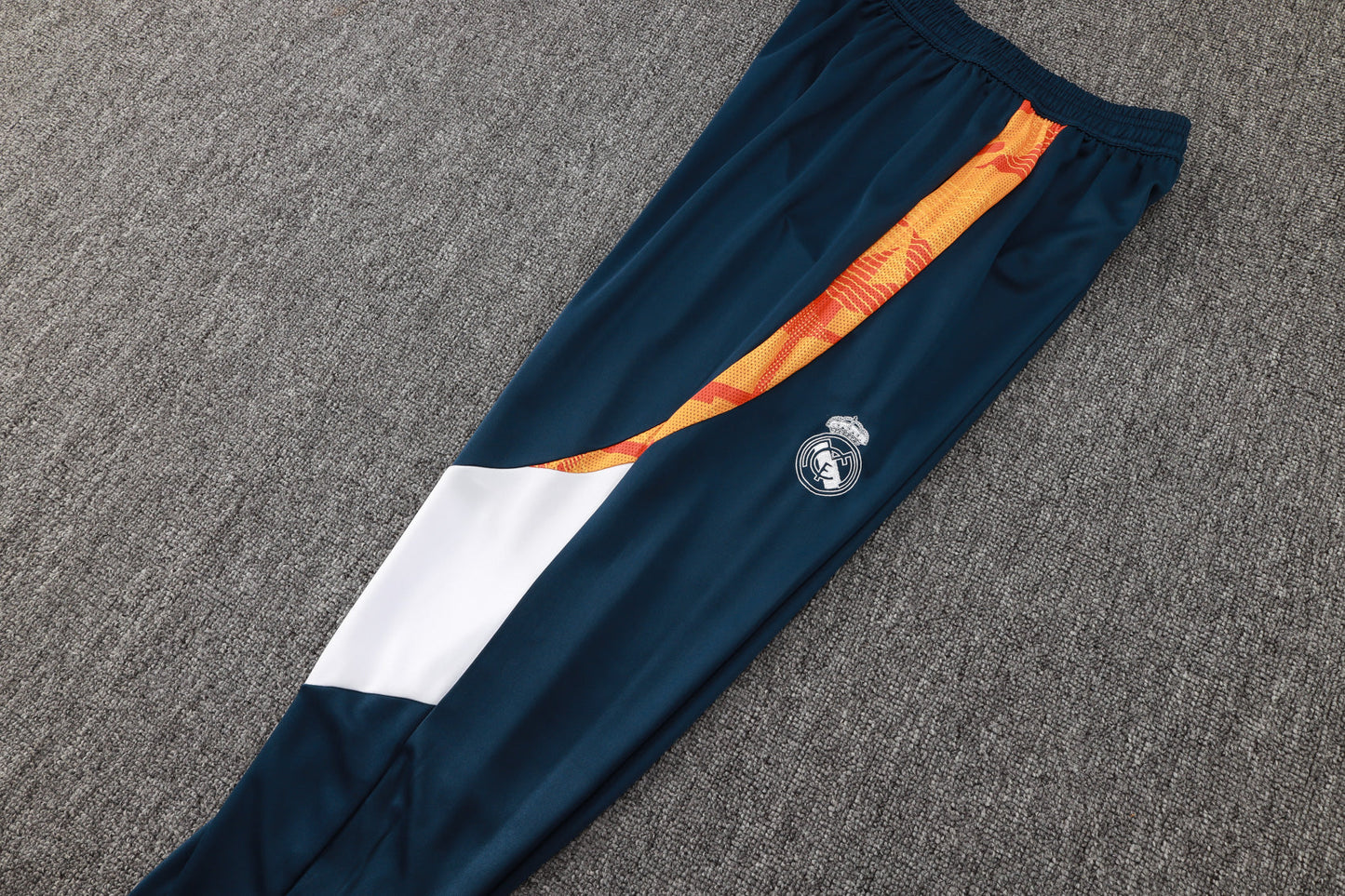 Real Madrid 1/4 Zip Tracksuit Set White/Yellow/Navy