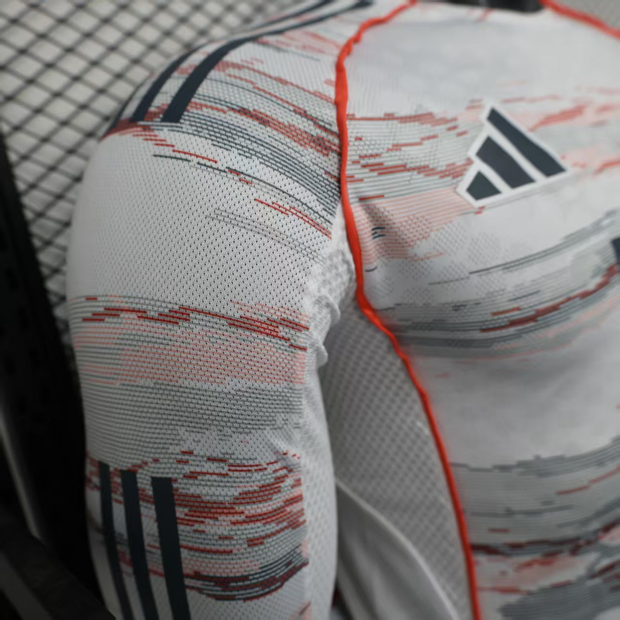FC Bayern Munich 2025/26 Away