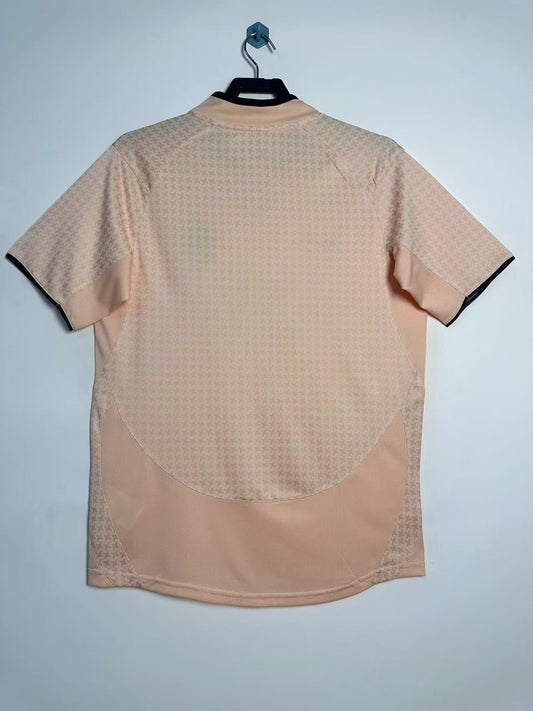 Juventus 2003/04 Away