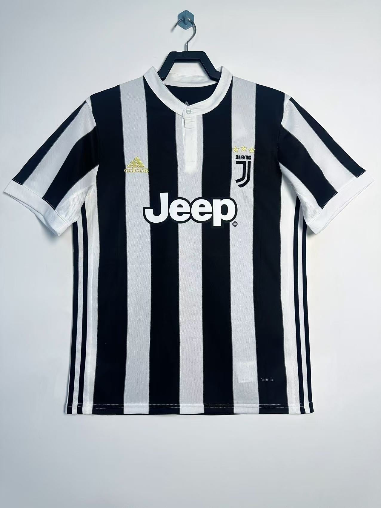 Juventus 2017/18 Home