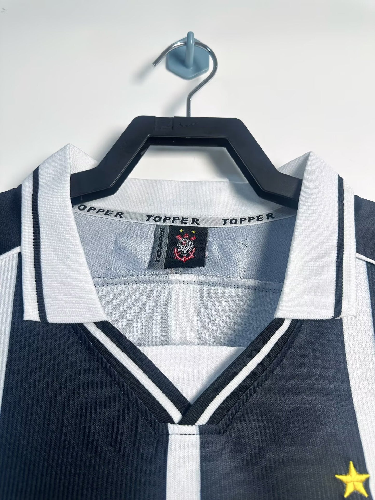 Title: Corinthians Retro Jersey 1999/00 Away Shirt