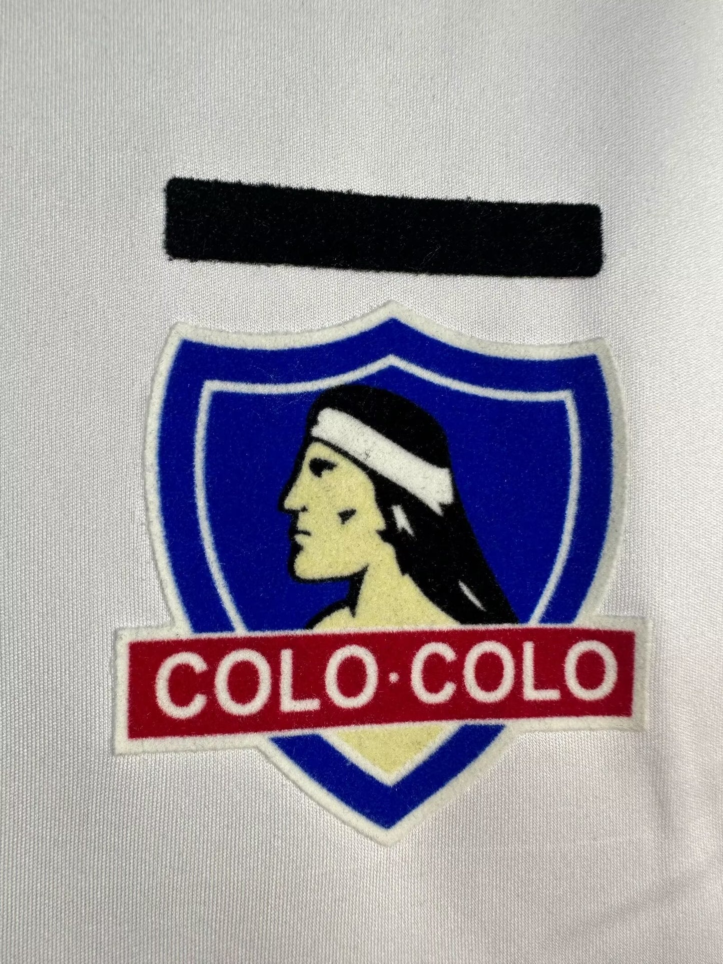Title: Colo Colo 1991 Home Jersey – Retro Football Classic