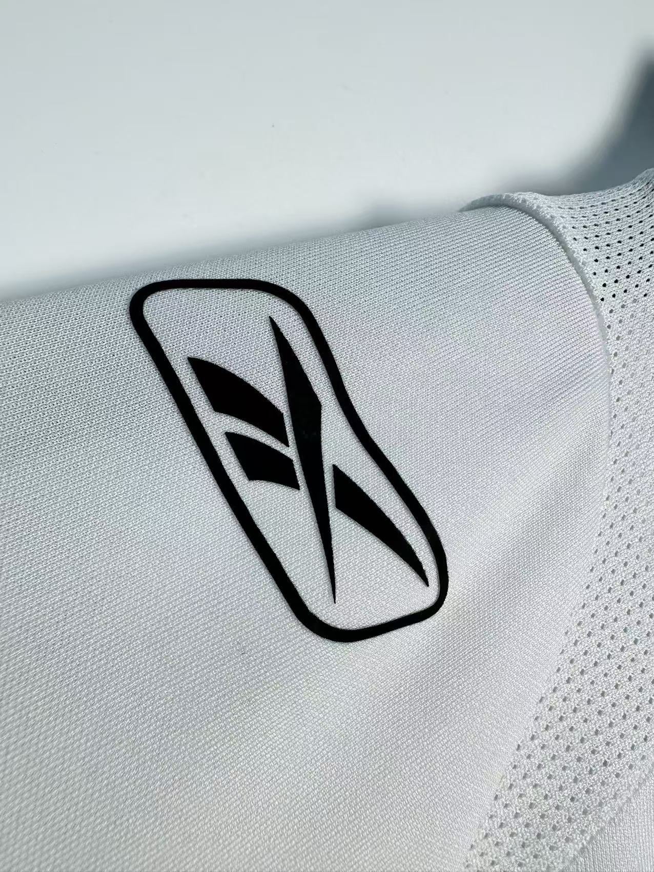 Product Title: São Paulo Jersey 2007 Home Kit
