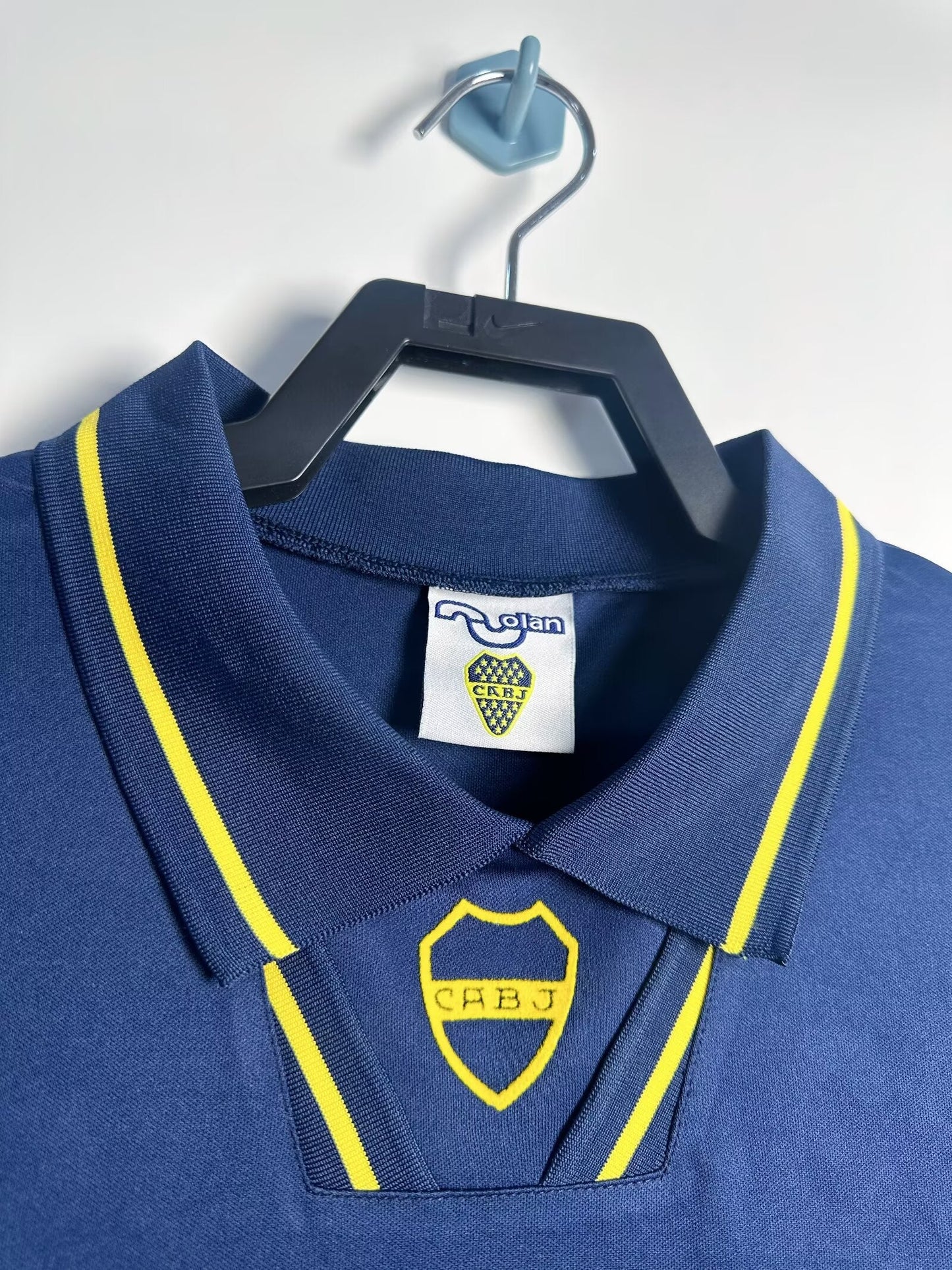 Title: Boca Juniors 1993 Home Jersey