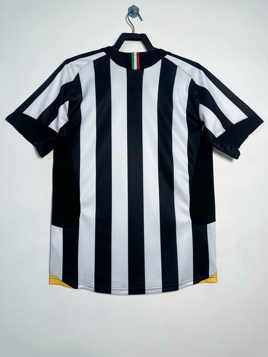 Juventus 2005/06 Home