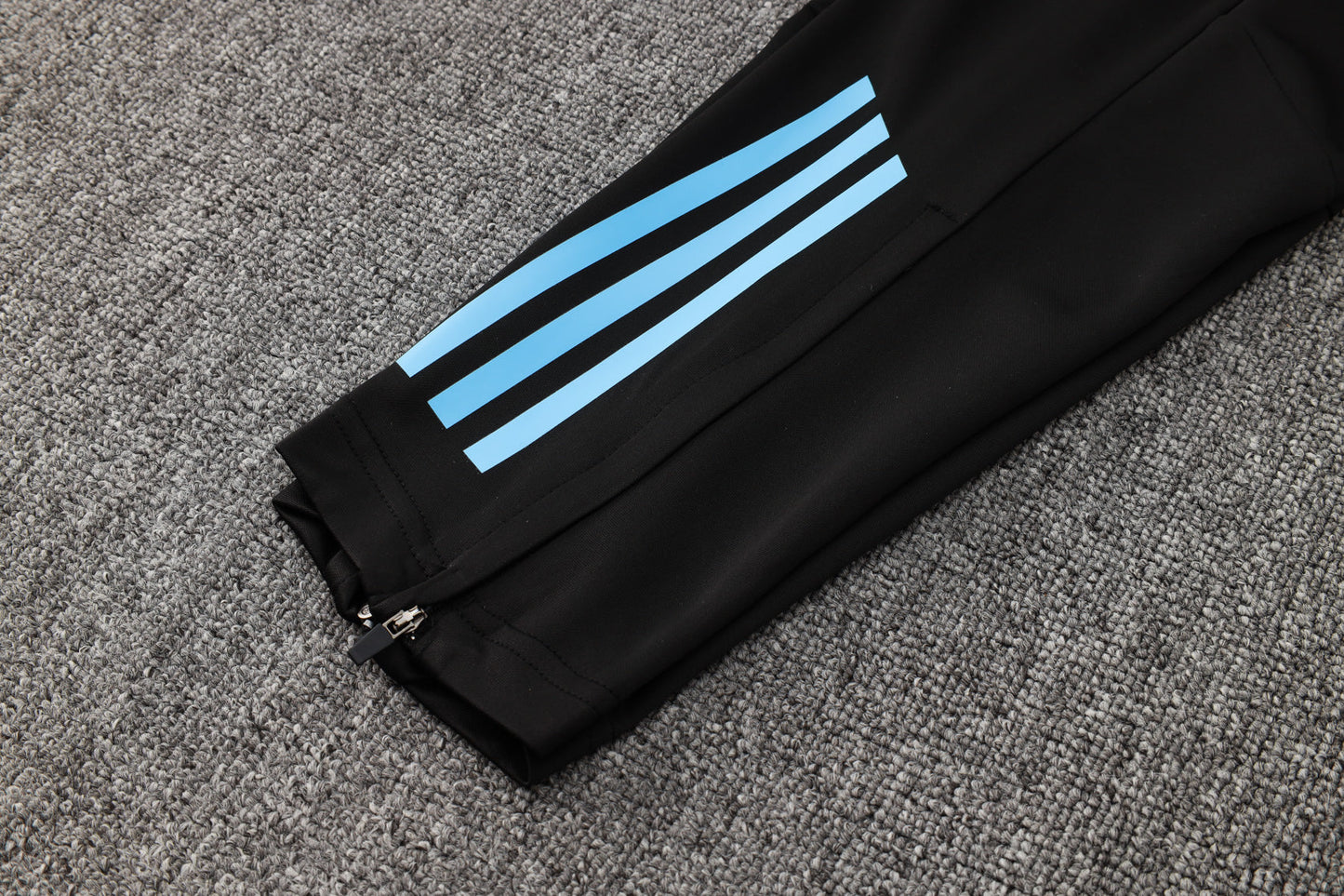 Argentina 1/4 Zip Tracksuit Set Black/Electric-Blue/Gold