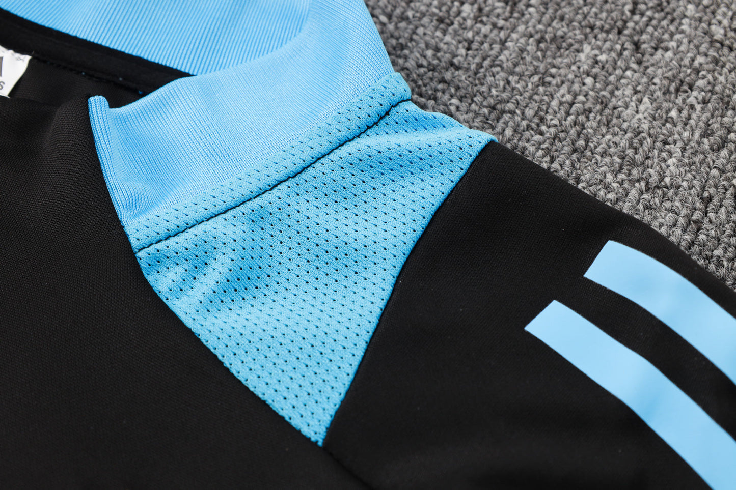 Argentina 1/4 Zip Tracksuit Set Black/Electric-Blue/Gold
