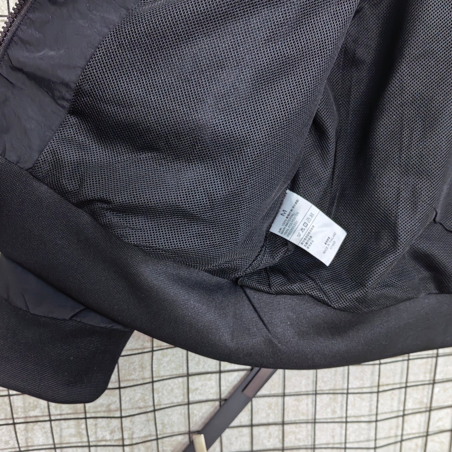 Barcelona 2025/26 Anthem Windbreaker - Black 'Pre Match'