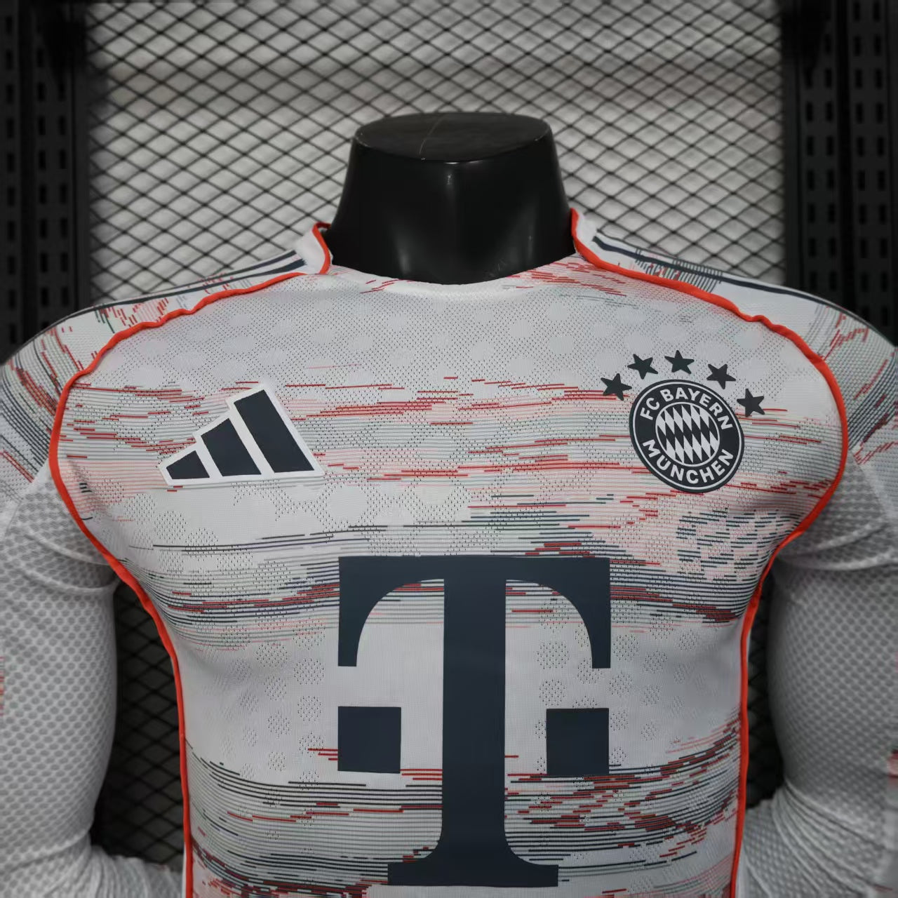 FC Bayern Munich 2025/26 Away