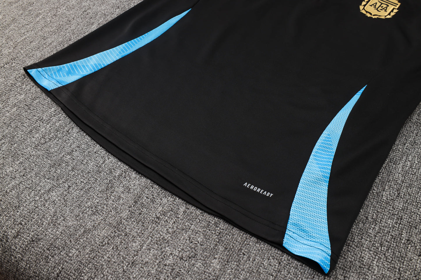 Argentina 1/4 Zip Tracksuit Set Black/Electric-Blue/Gold