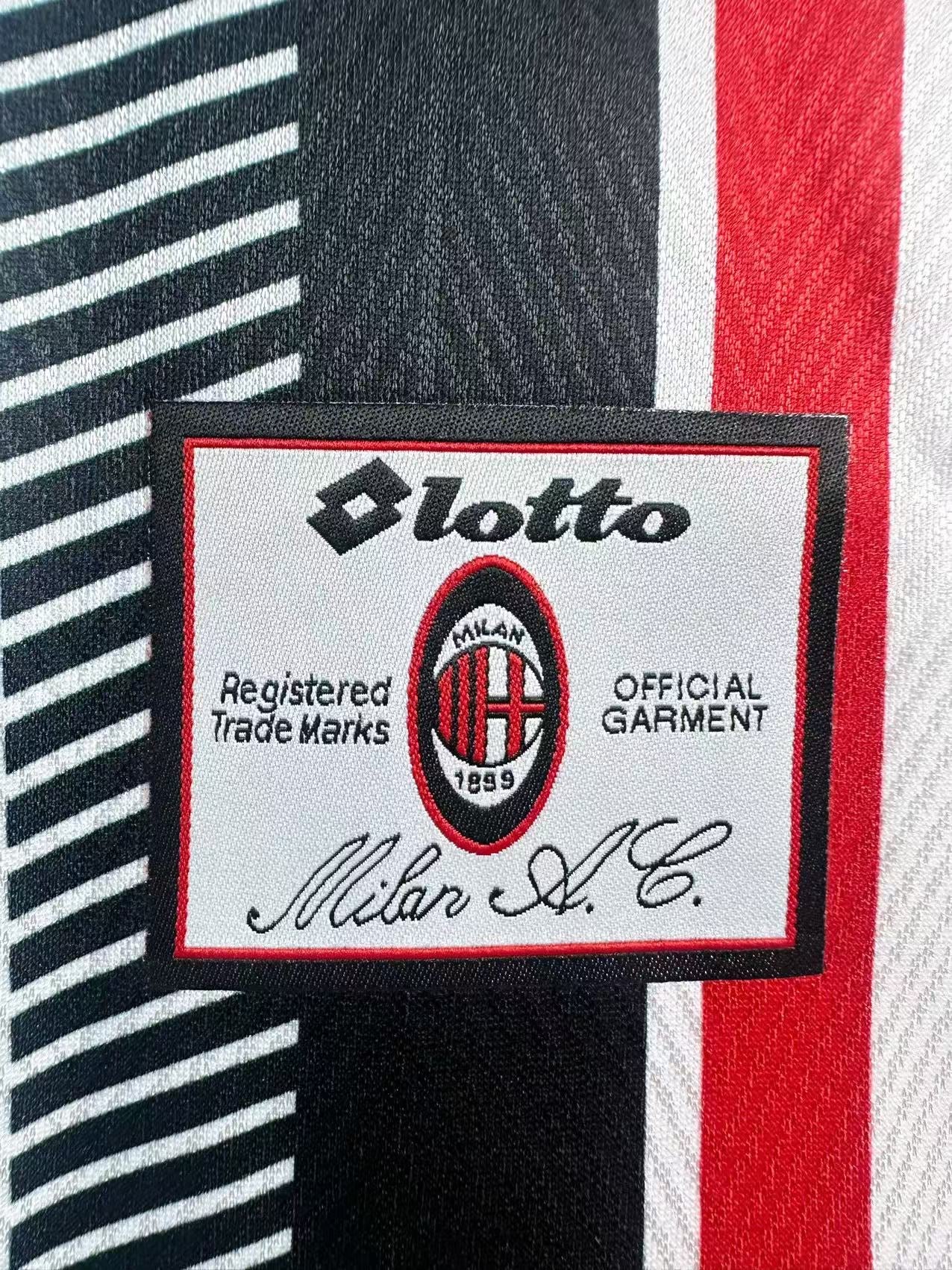 AC Milan 1997/98 Away
