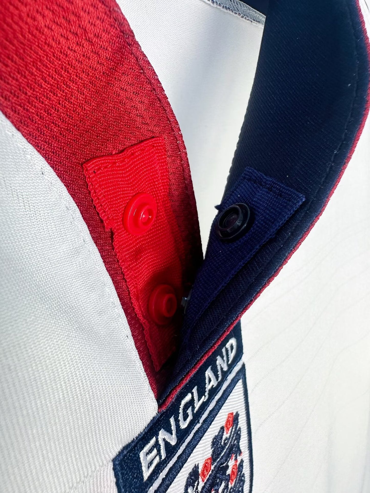 England 2004 Home