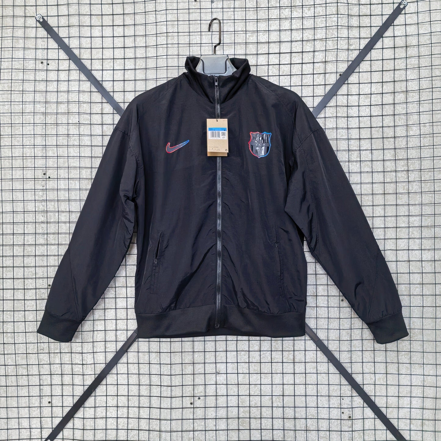 Barcelona 2025/26 Anthem Windbreaker - Black 'Pre Match'