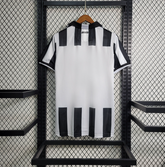 Juventus 2014/15 Home