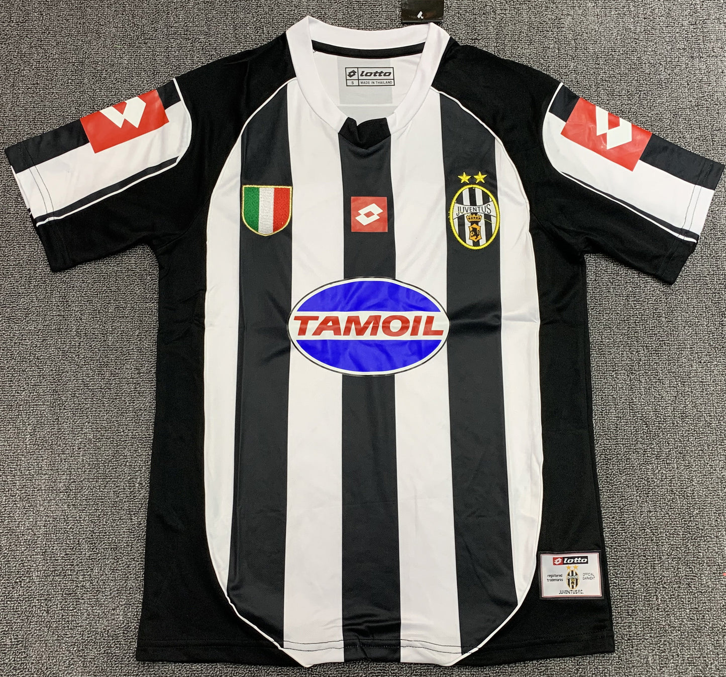 Juventus 2002/03 European Home