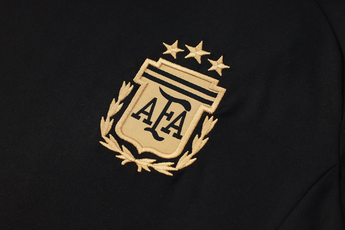 Argentina Training Kit (3/4 Pants) - Black/Electric Blue