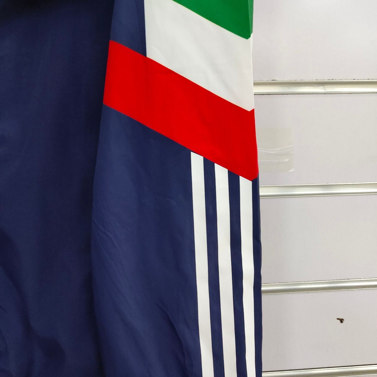 Italy Retro Windbreaker