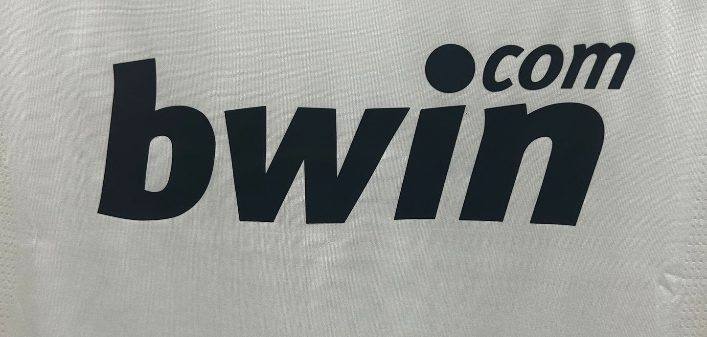 Real Madrid 2009/10 Home