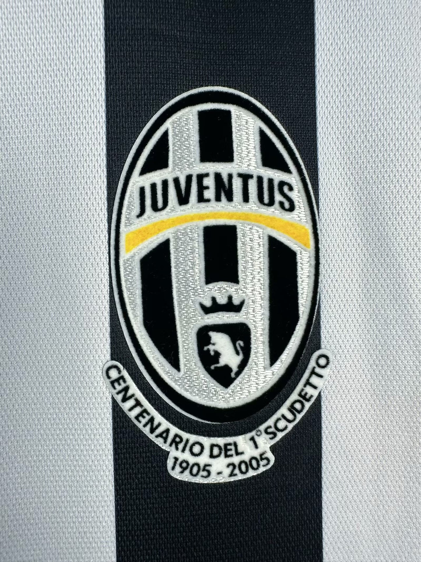 Juventus 2005/06 Home