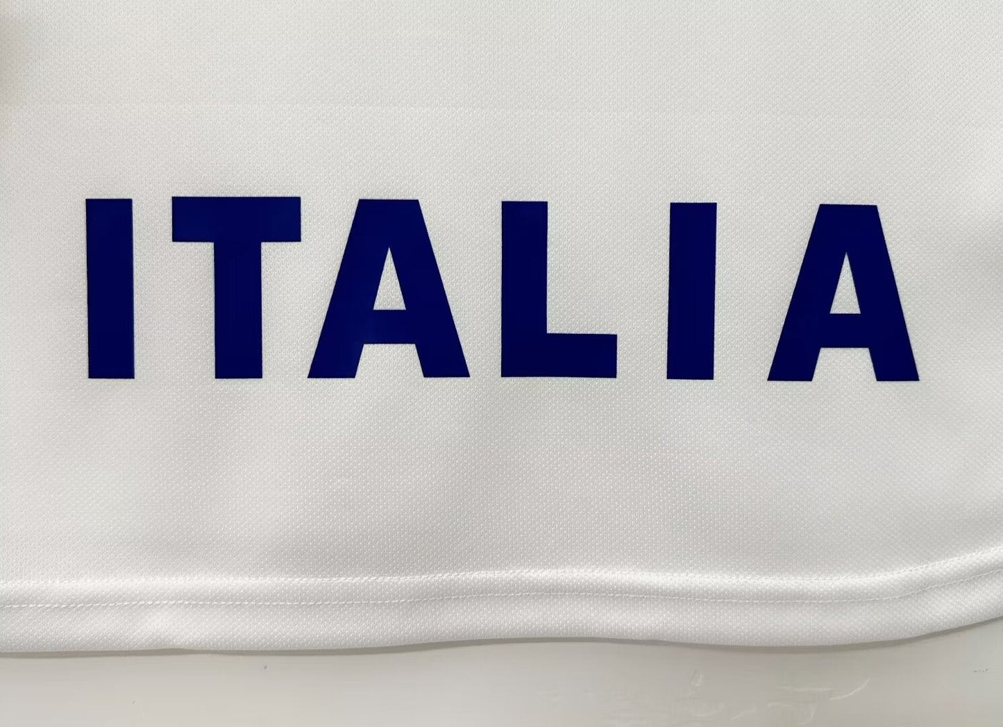 Italy 1996 Away