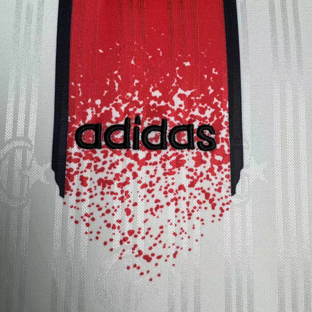 Türkiye 1996 Away