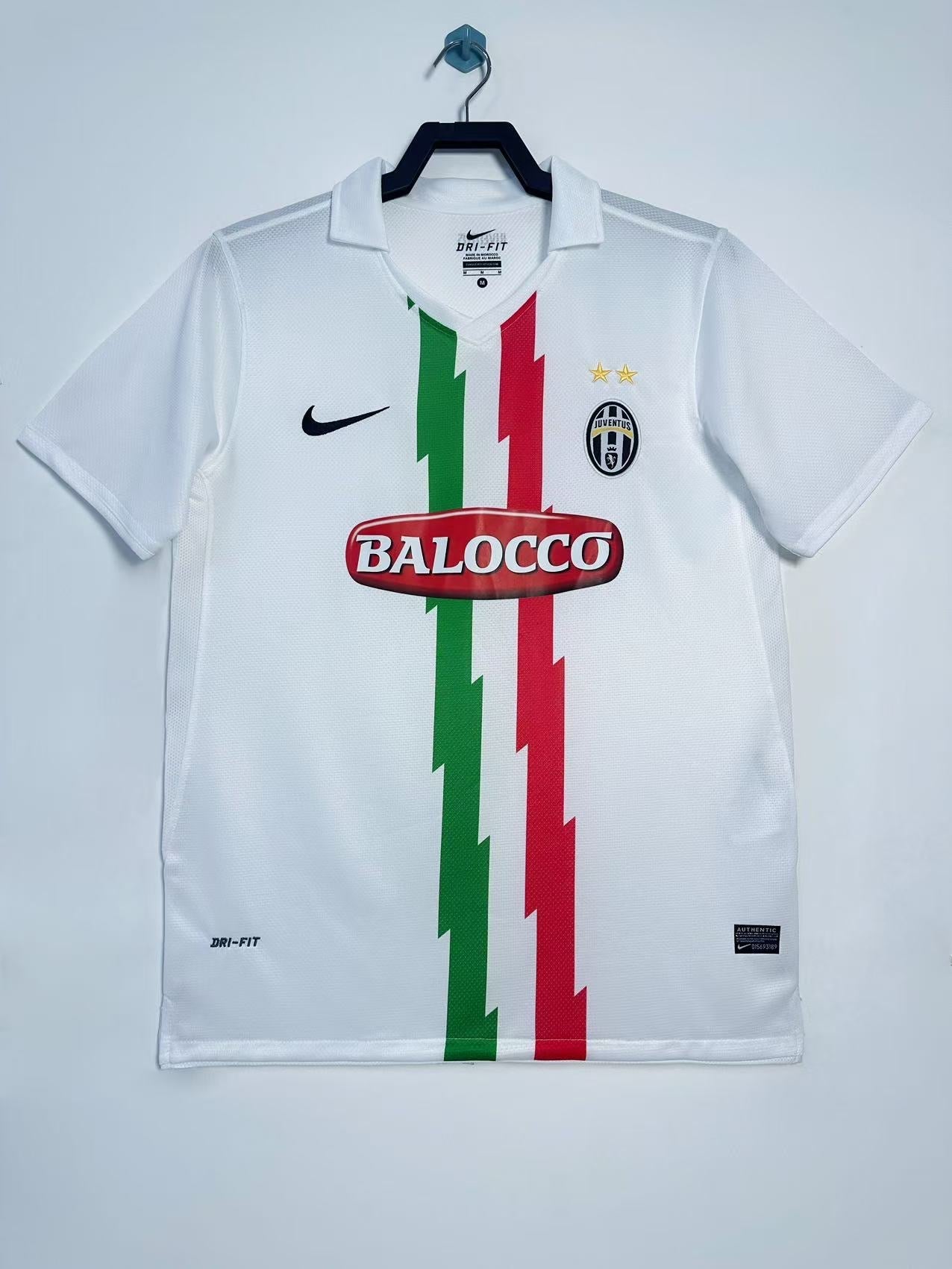 Juventus 2010/11 Away
