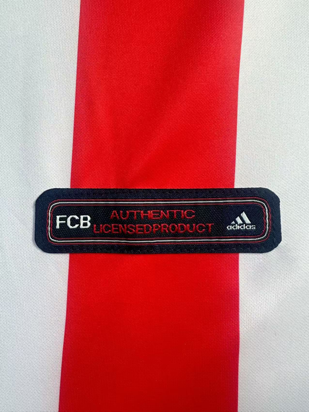 Bayern Munich 2000/02 Away