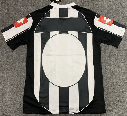 Juventus 2002/03 European Home