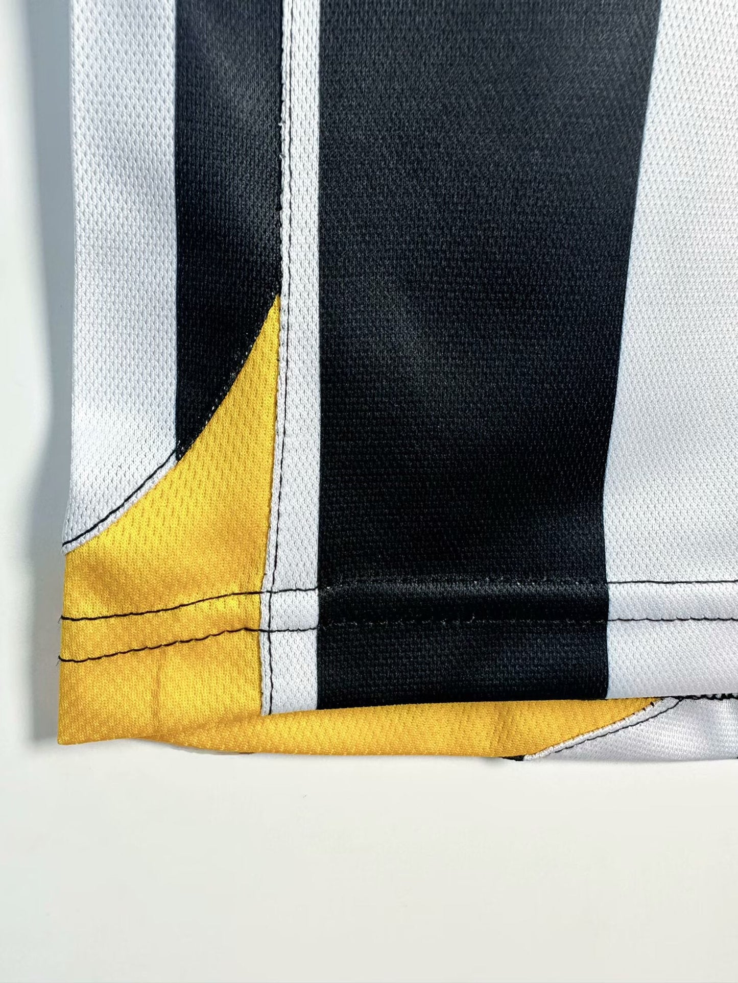 Juventus 2005/06 Home