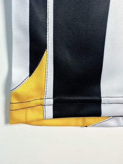 Juventus 2005/06 Home