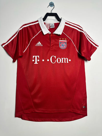Bayern Munich 2005/06 Home