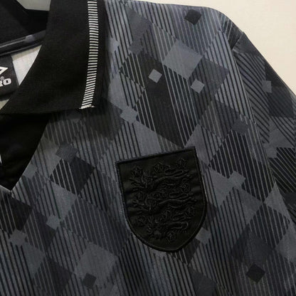 England 1990 'Black Out'
