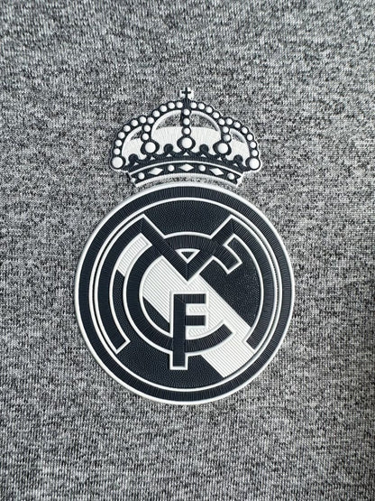 Real Madrid 2015/16 Away