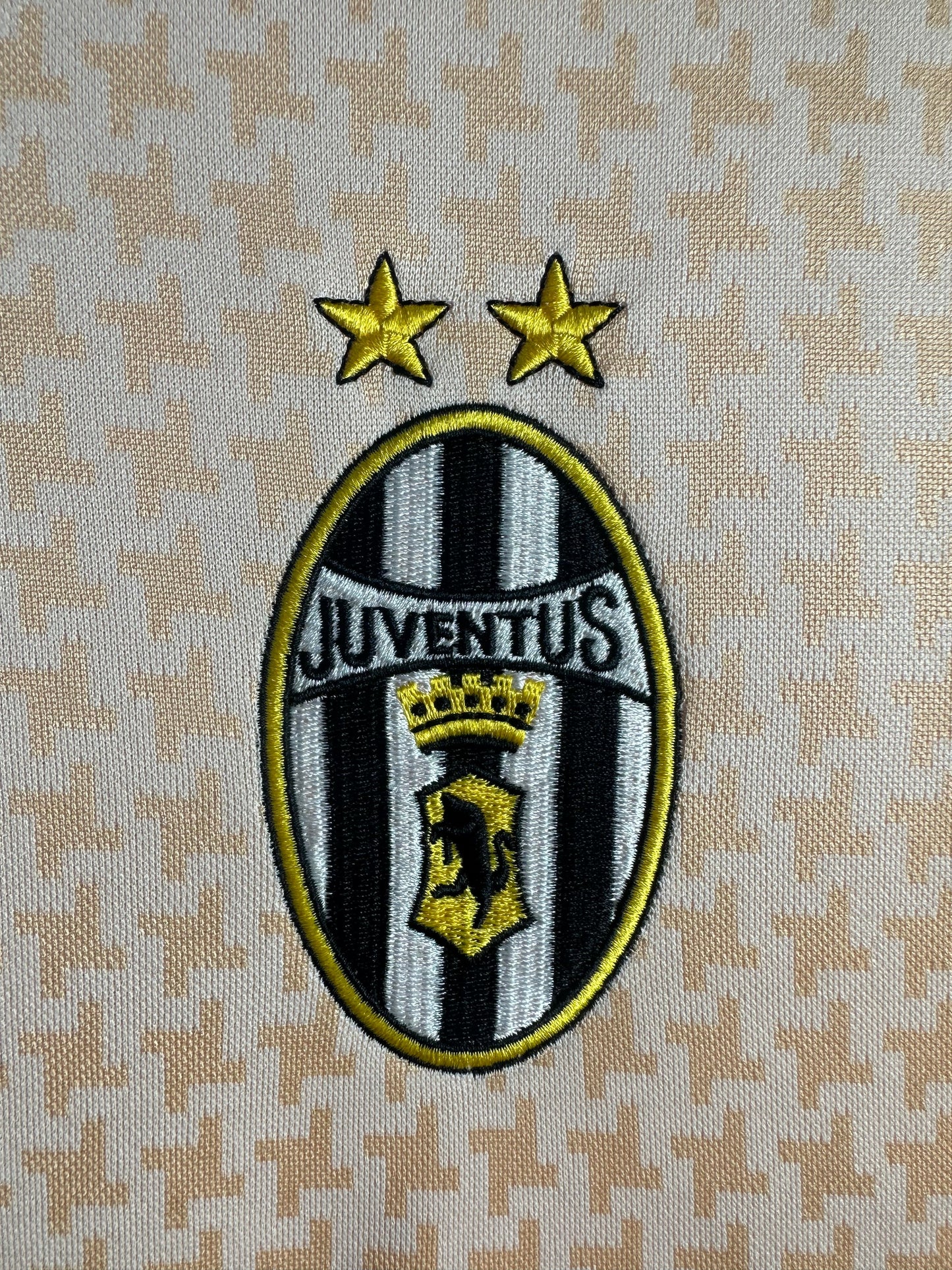 Juventus 2003/04 Away