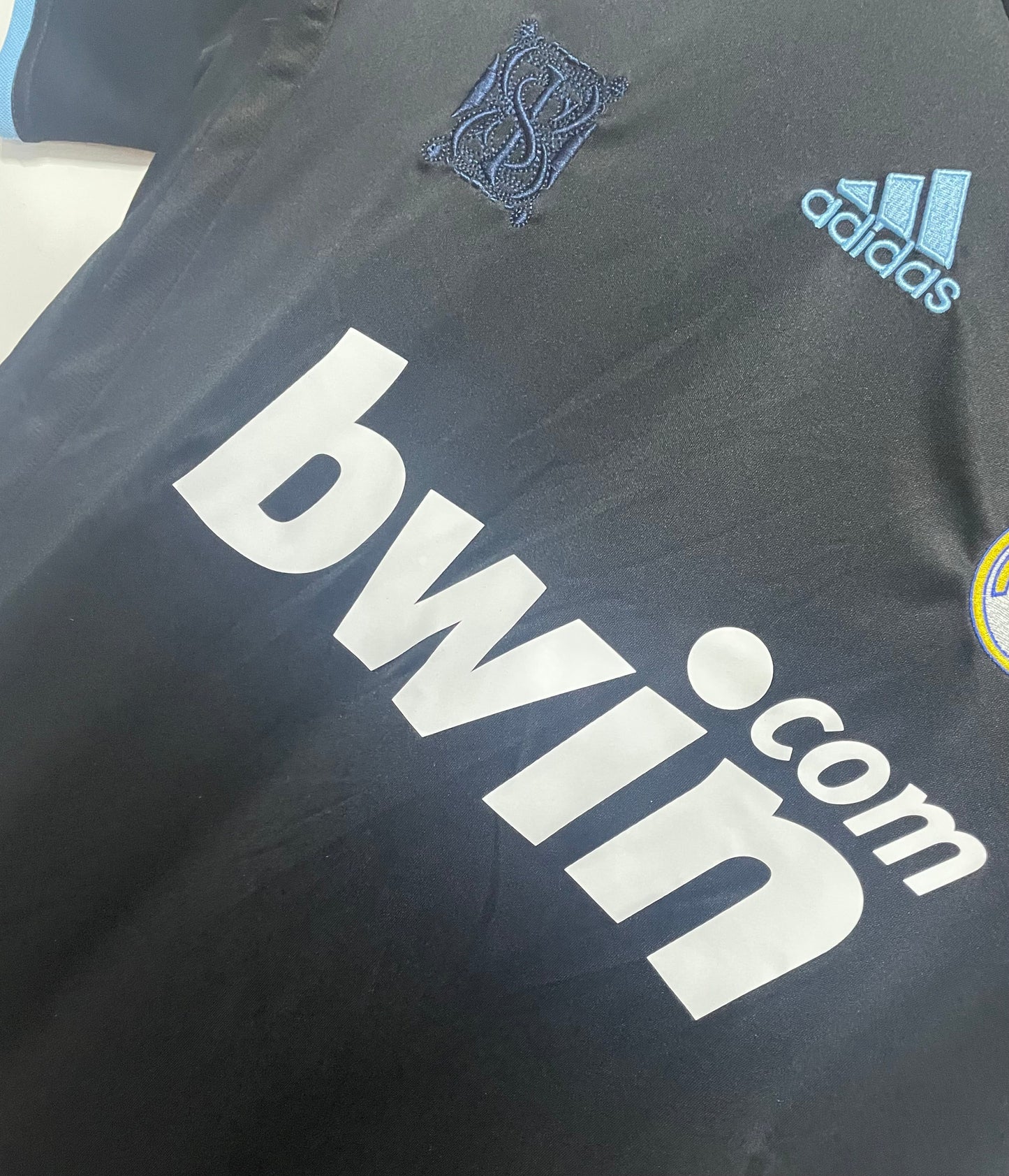 Real Madrid 2009/10 Away