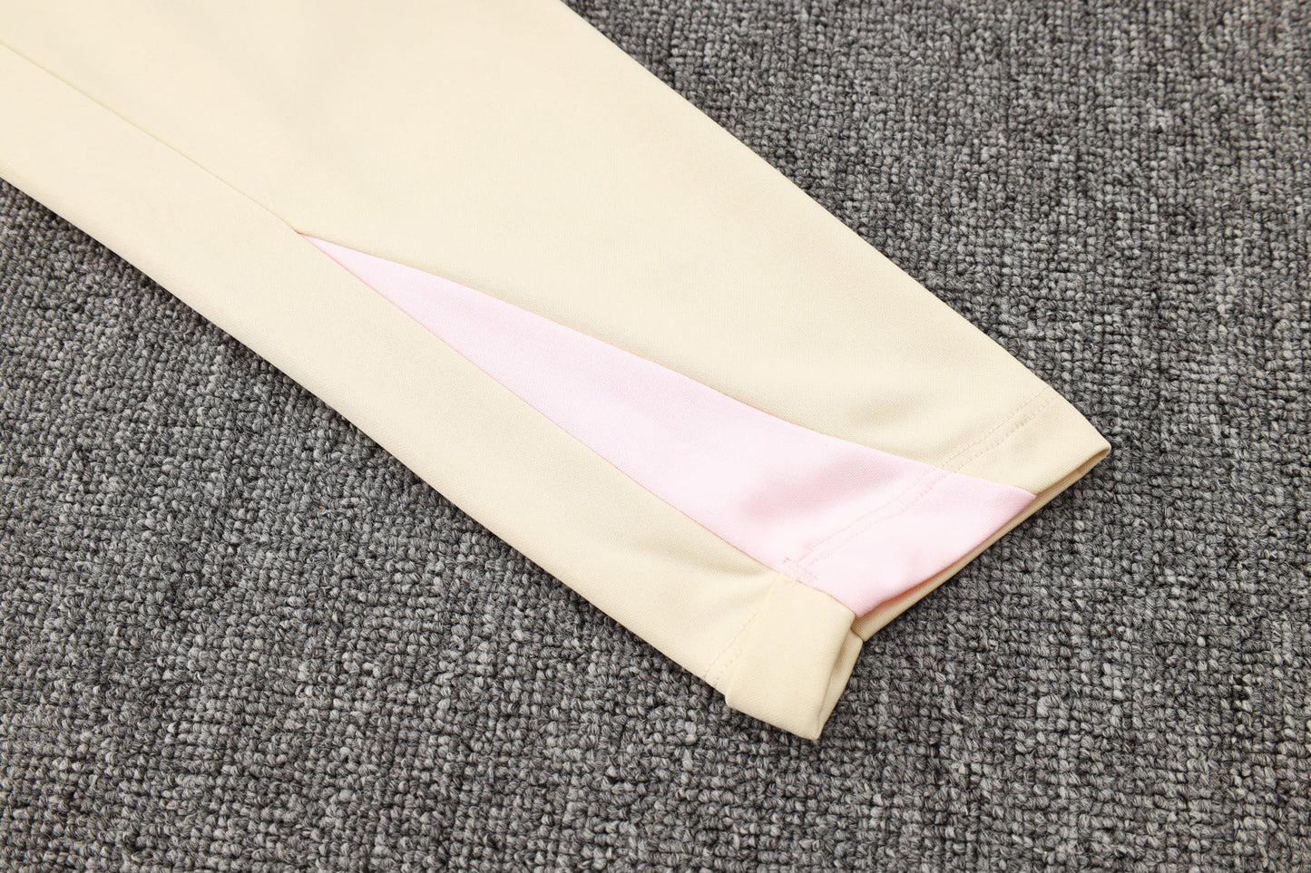 PSG 1/4 Zip Tracksuit Set Beige/Baby-Pink/Black