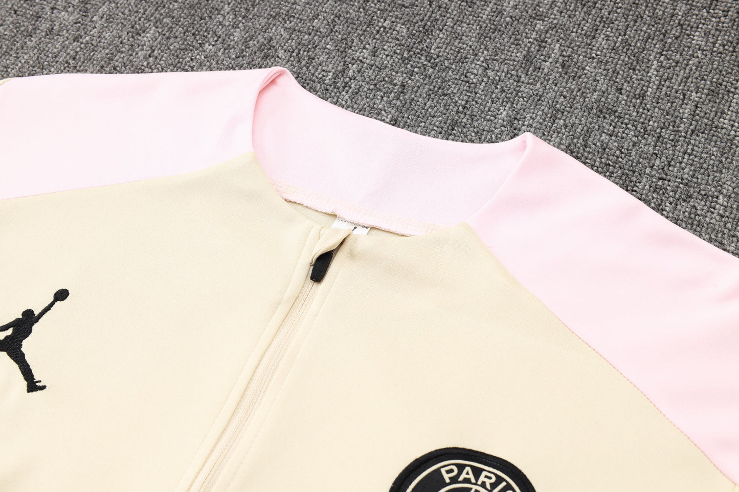 PSG 1/4 Zip Tracksuit Set Beige/Baby-Pink/Black