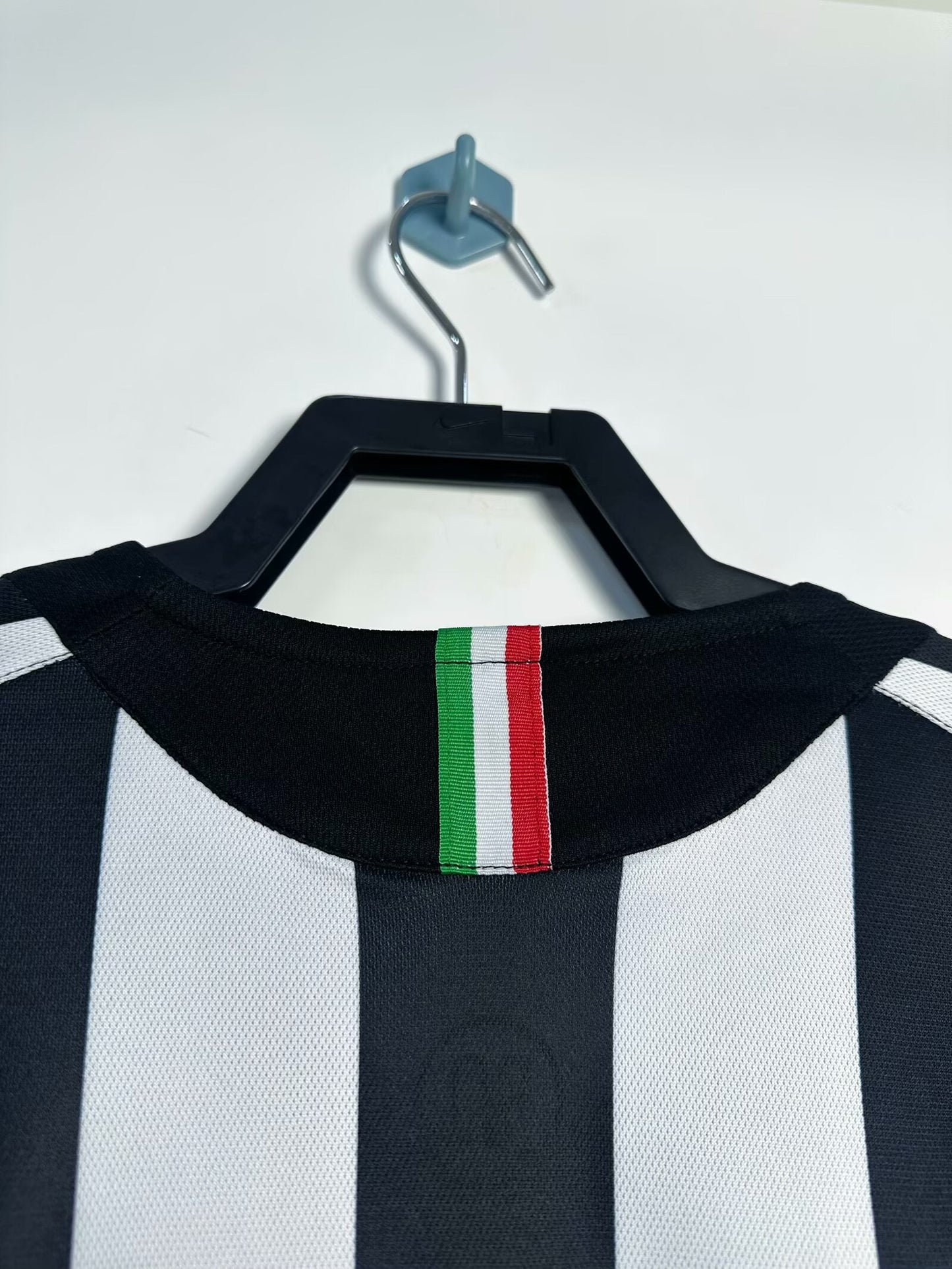 Juventus 2005/06 Home