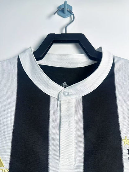 Juventus 2017/18 Home