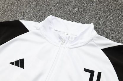 Juventus 1/4 Zip Tracksuit Set White/Pink/Black