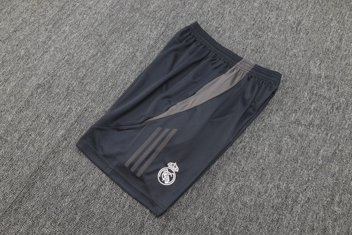 Real Madrid Training Kit - Beige/Black/Grey