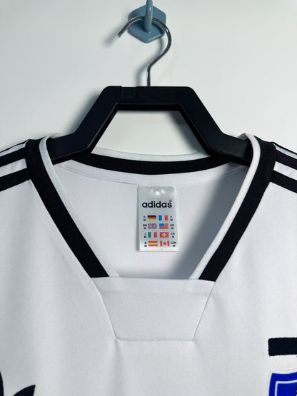 Title: Colo Colo 1991 Home Jersey – Retro Football Classic