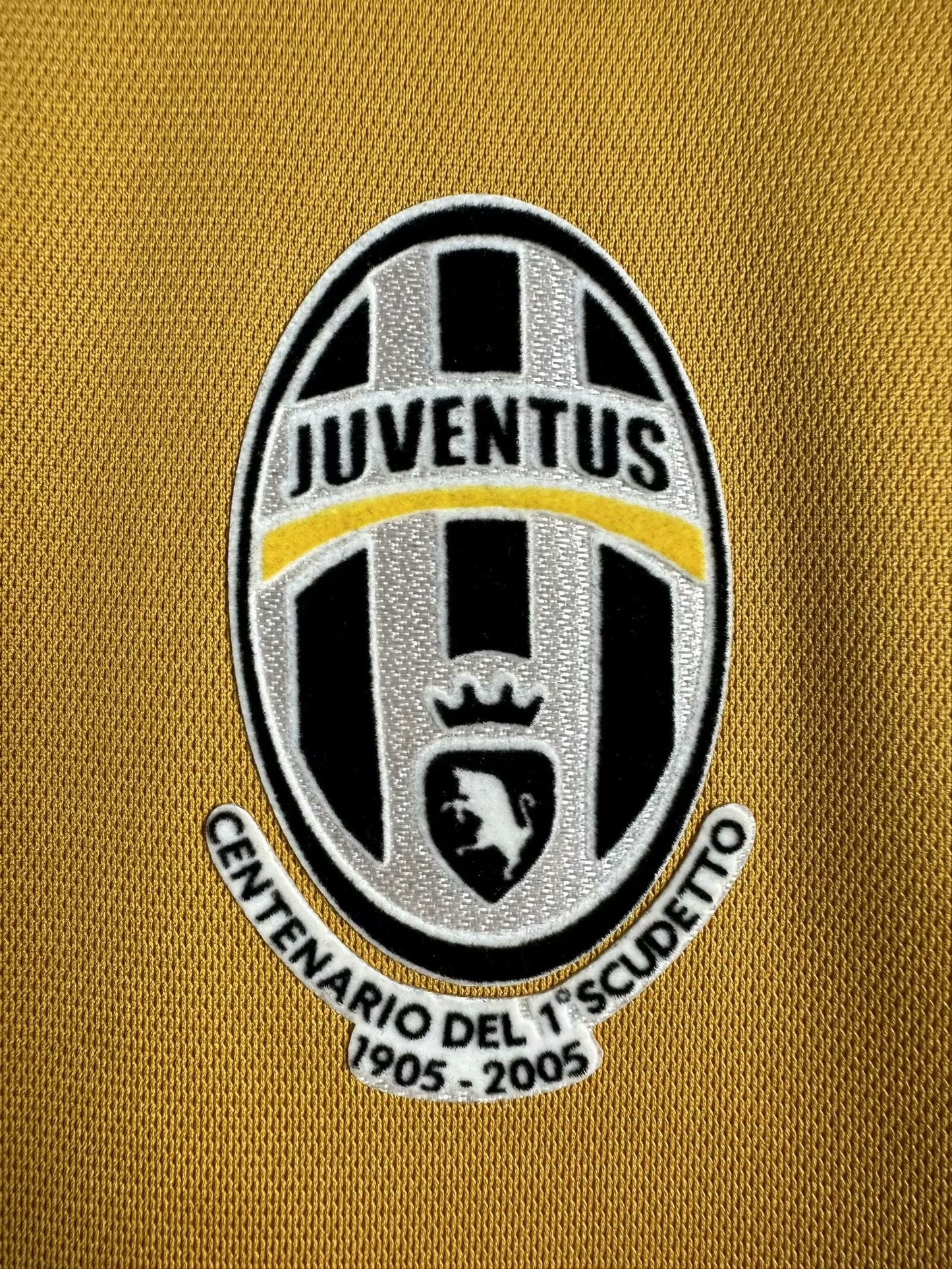 Juventus 2005/06 Third